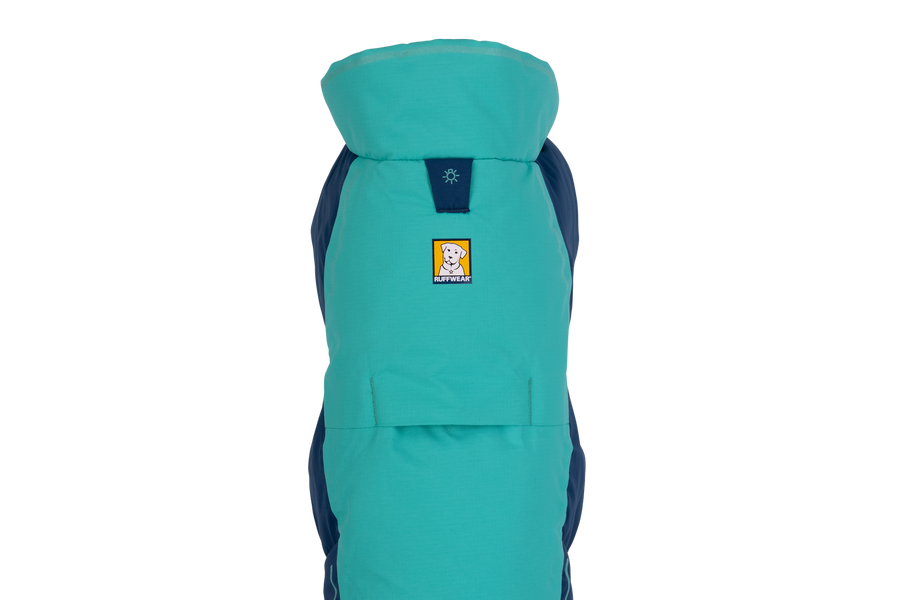 05751-Vert-Aurora-Teal-Neck-Detail-SMALL.png
